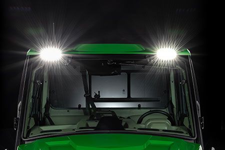 John Deere XUV865R Signature Edition Crossover Utility Vehicle 22.8 hp 2535 lb Weight