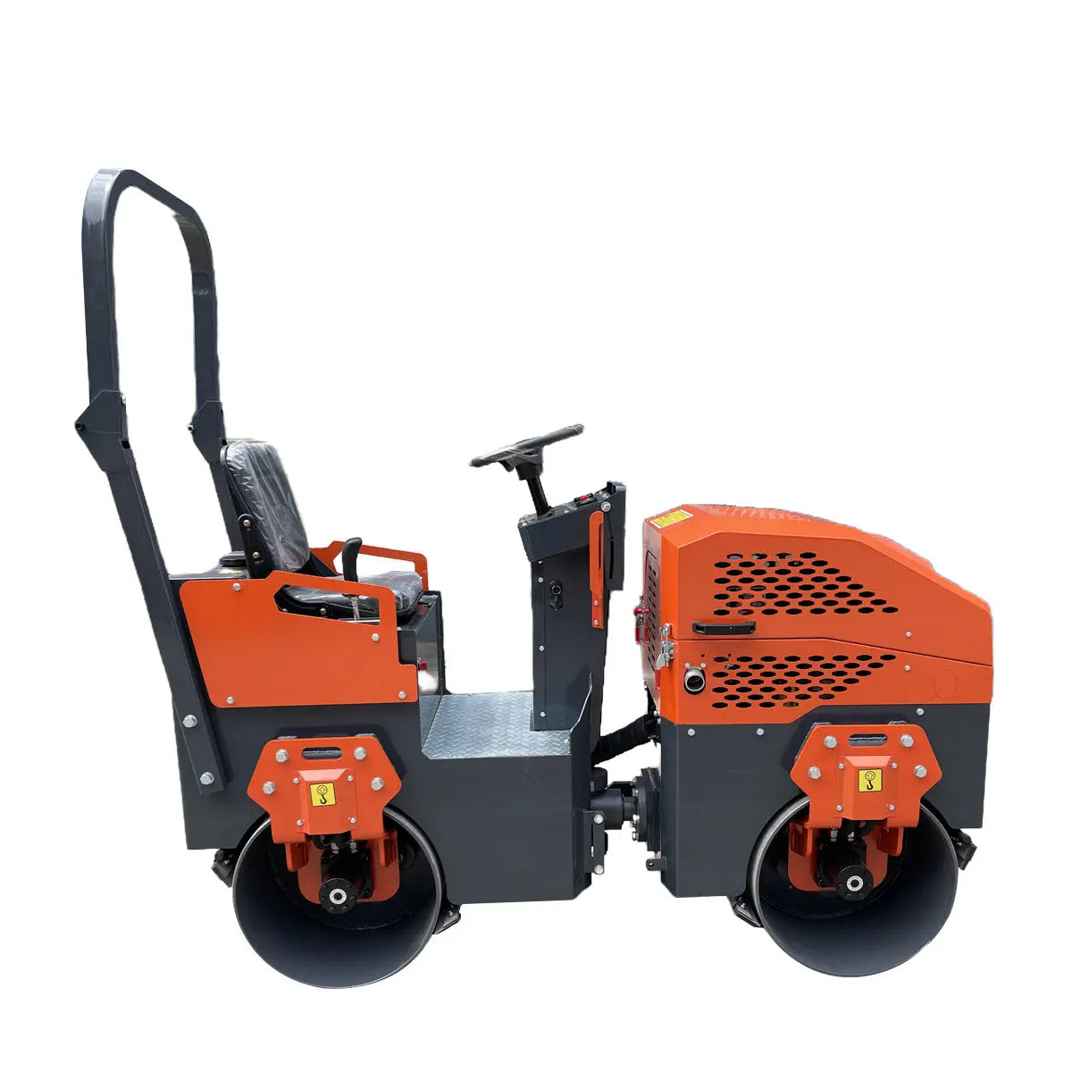 TMG Industrial TMG-MVR35 13.5 HP Ride-On Road Roller 71.1 cm Wide Rollers