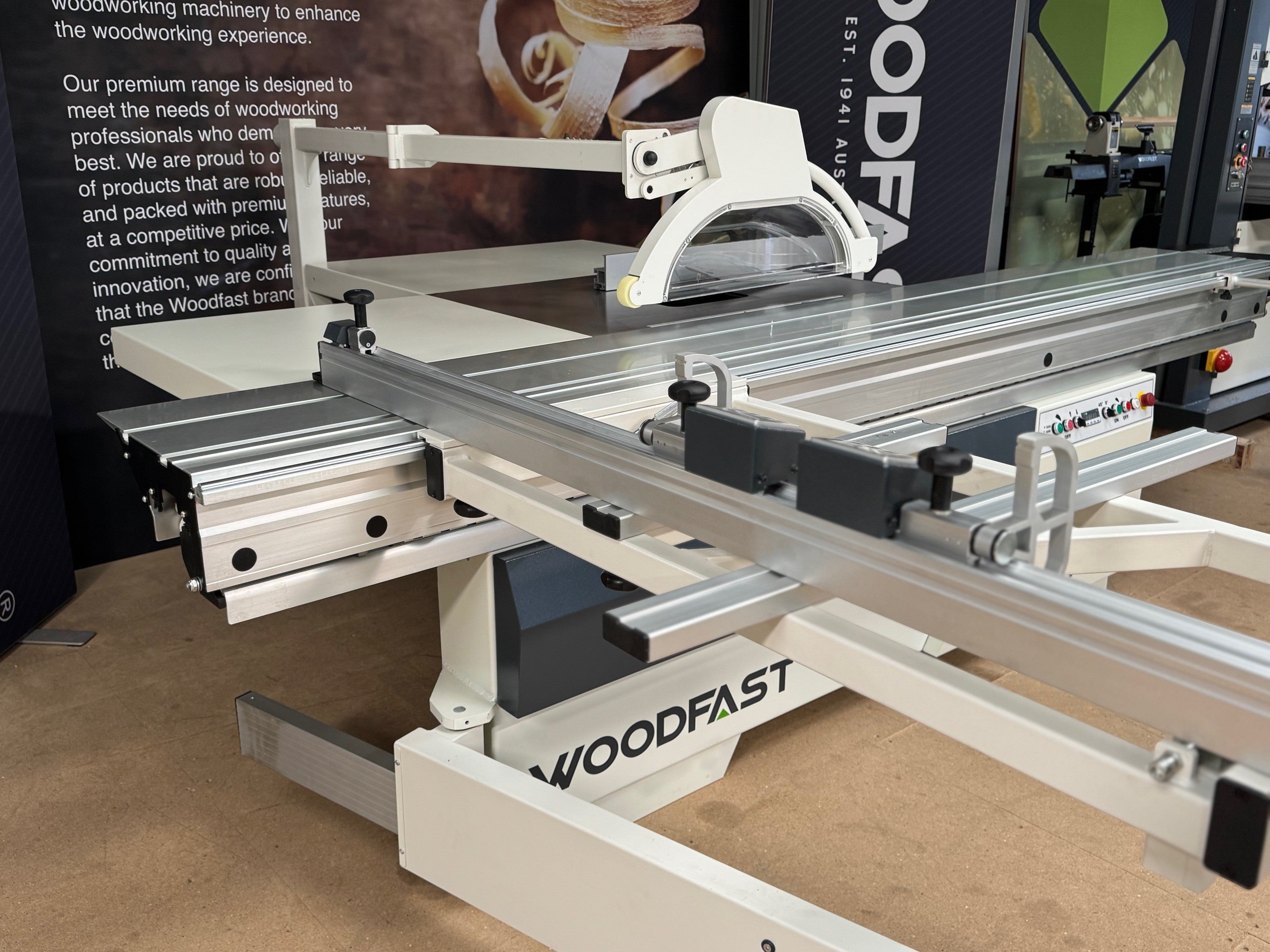 Woodfast PS400B 3.2m Sliding Table Panel Saw 400mm 7.5HP