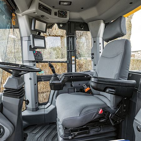 John Deere 644 X-Tier Mid-Size Wheel Loader 231 hp 41,571 lb Operating Weight