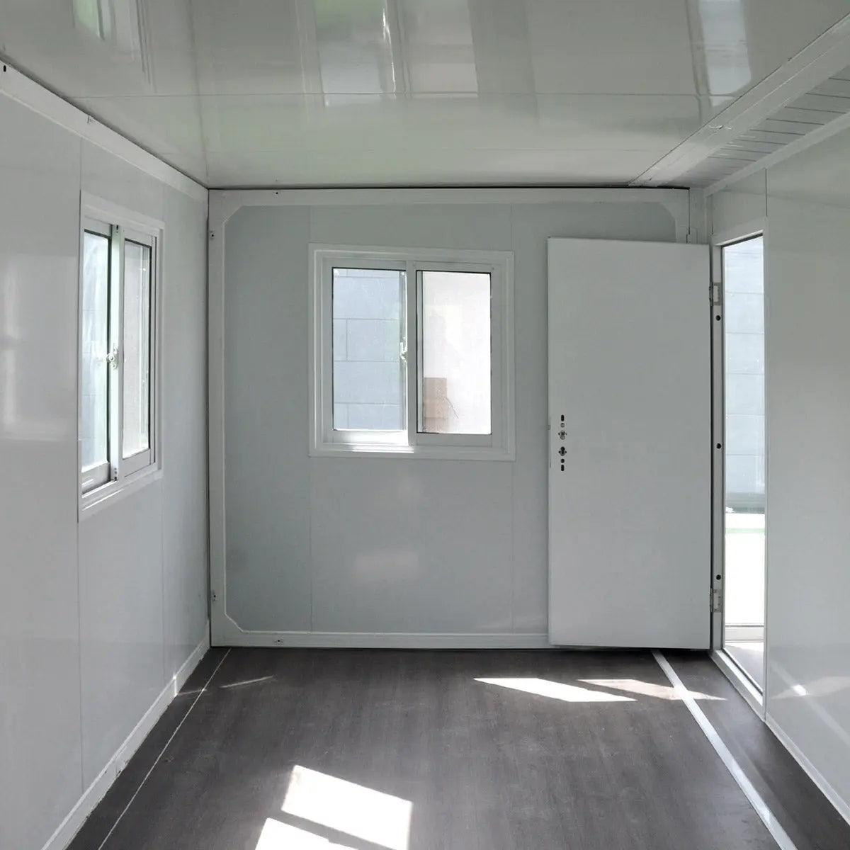 TMG Industrial TMG-SCE20 6.1m Expandable Container Home 2 Bedroom