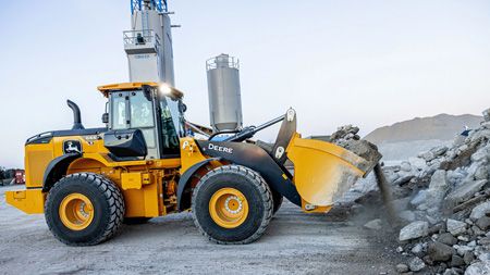 John Deere 644 X-Tier Mid-Size Wheel Loader 231 hp 41,571 lb Operating Weight