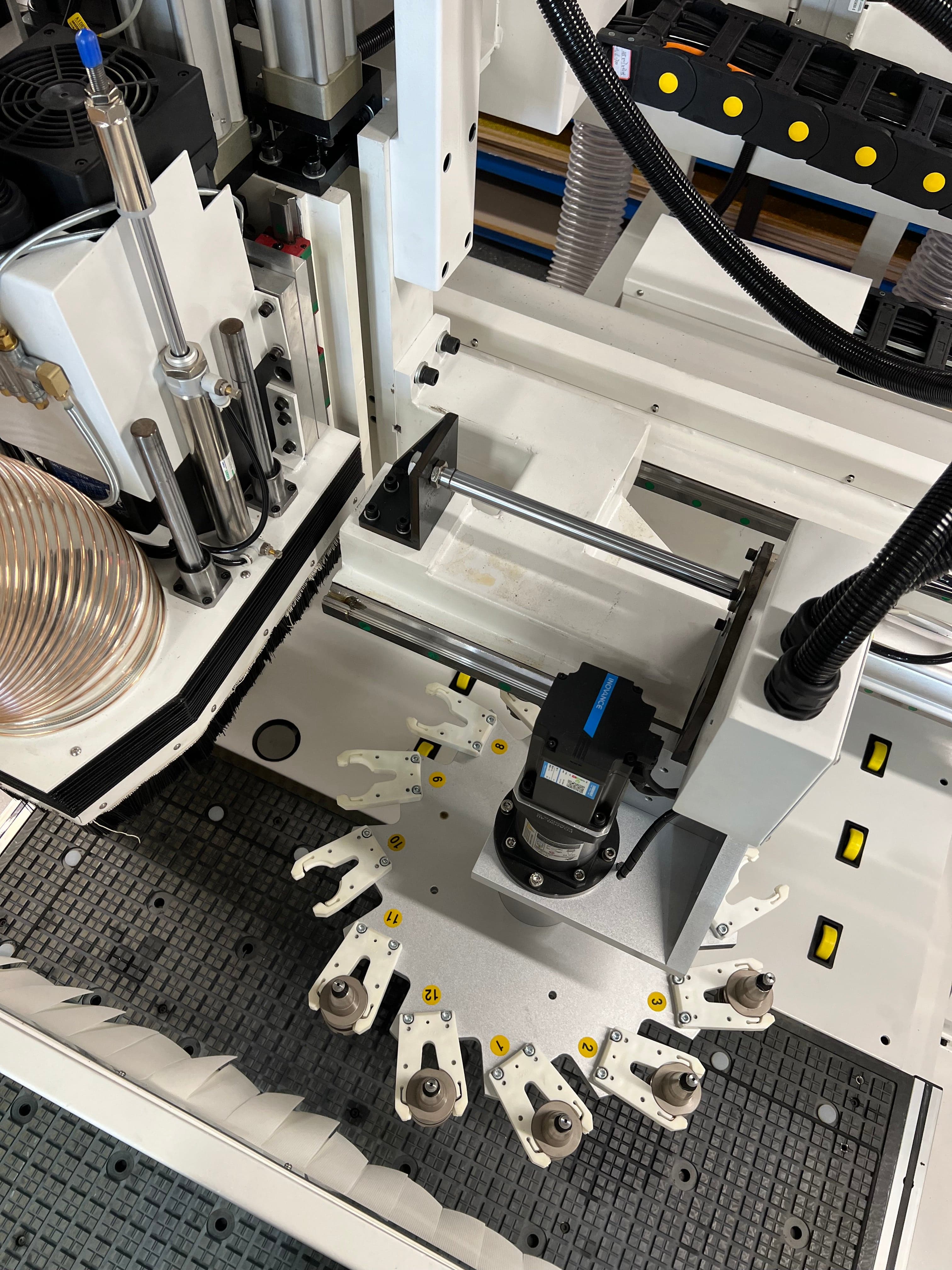 ToughCut ZIRCON TCVA30-1331 1300mm x 3100mm CNC Router ATC Spindle