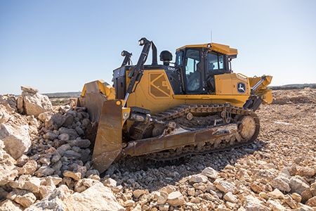 John Deere 1050 P-Tier Large Dozer 354 hp 94,000 lb Operating Weight