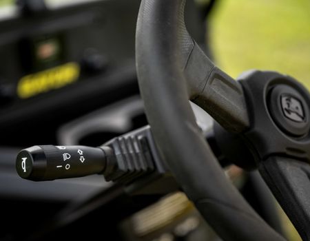John Deere GX Crew Electric Utility Vehicle 1336 lb Weight