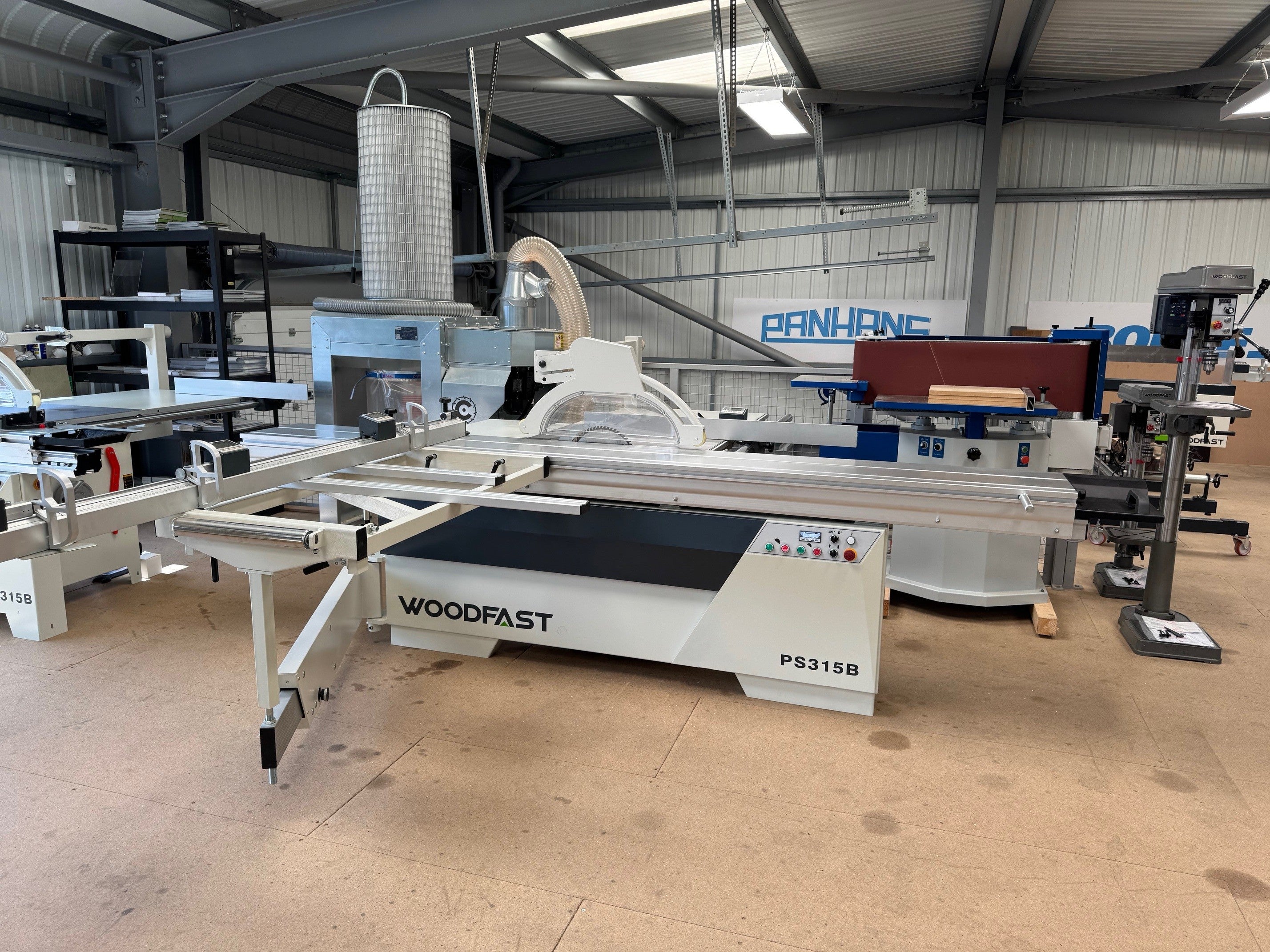 Woodfast PS315B 315mm 3.2m Sliding Table Panel Saw 5.5HP 400V