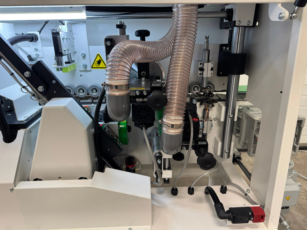 Woodfast EB560 Edgebander with Pre-milling