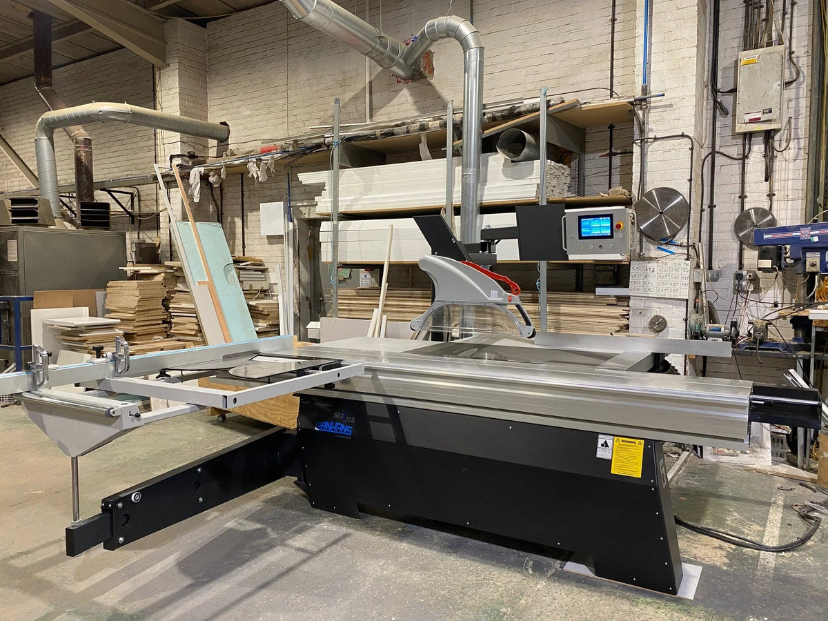 PANHANS 680/200 Auto Sliding Table Panel Saw