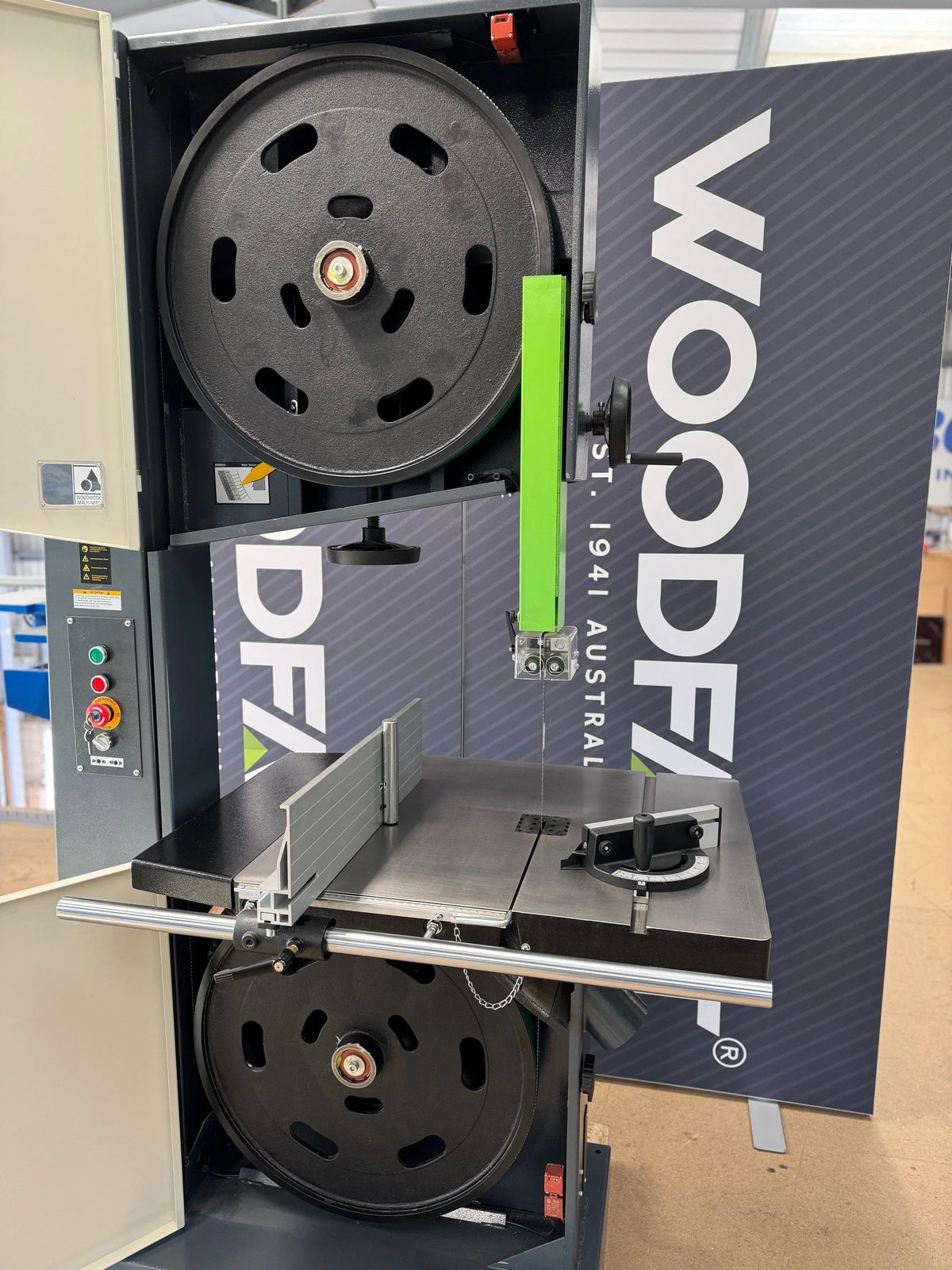Woodfast BS600A 600mm 5.5hp 3-Phase Bandsaw