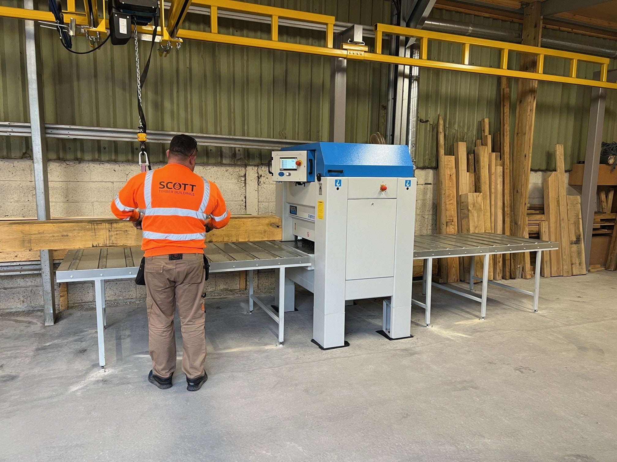 Veba 1030mm & 800mm Constant Pass-line Thickness Planer for Plastic and Large Section Timber